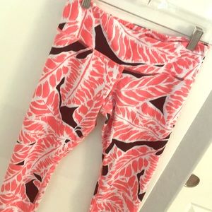 ALO Yoga leggings cropped size small